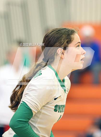 Thumbnail 2 in Overton vs Detroit photogallery.