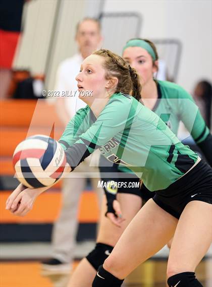 Thumbnail 3 in Overton vs Detroit photogallery.