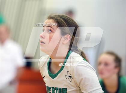 Thumbnail 1 in Overton vs Detroit photogallery.