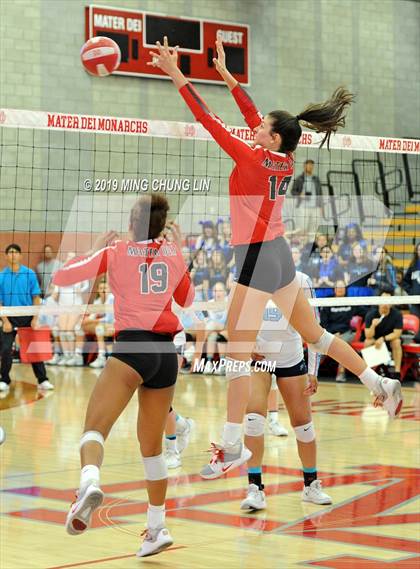 Thumbnail 3 in Marymount @ Mater Dei (CIF SS D1 Semifinal) photogallery.