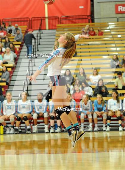 Thumbnail 3 in Marymount @ Mater Dei (CIF SS D1 Semifinal) photogallery.
