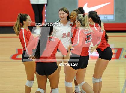 Thumbnail 2 in Marymount @ Mater Dei (CIF SS D1 Semifinal) photogallery.