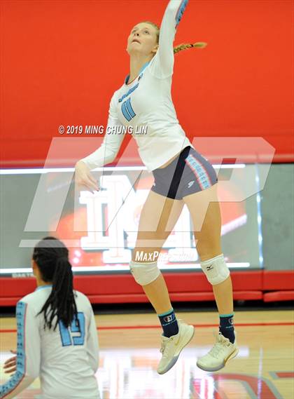 Thumbnail 3 in Marymount @ Mater Dei (CIF SS D1 Semifinal) photogallery.
