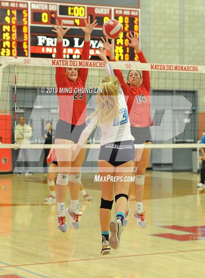Thumbnail 2 in Marymount @ Mater Dei (CIF SS D1 Semifinal) photogallery.