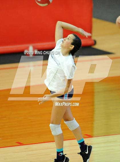 Thumbnail 3 in Marymount @ Mater Dei (CIF SS D1 Semifinal) photogallery.
