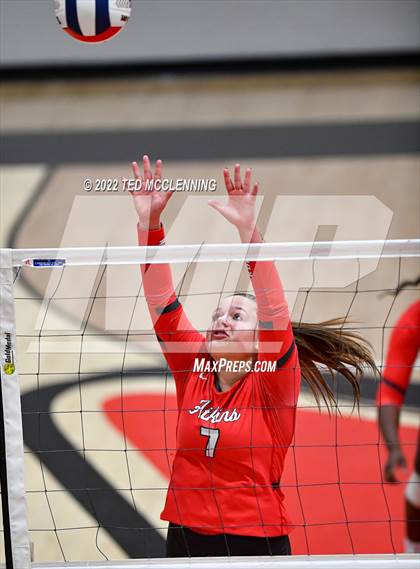 Thumbnail 2 in Atkins vs. Booneville (AAA 3A State Playoff 1st round) photogallery.