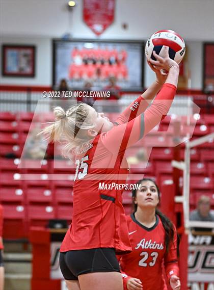 Thumbnail 1 in Atkins vs. Booneville (AAA 3A State Playoff 1st round) photogallery.