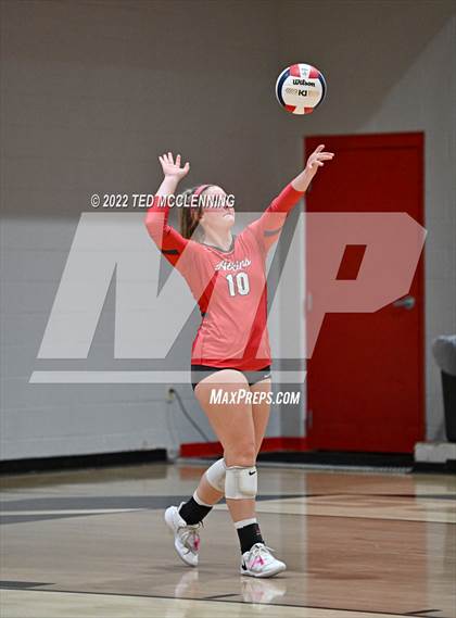 Thumbnail 3 in Atkins vs. Booneville (AAA 3A State Playoff 1st round) photogallery.