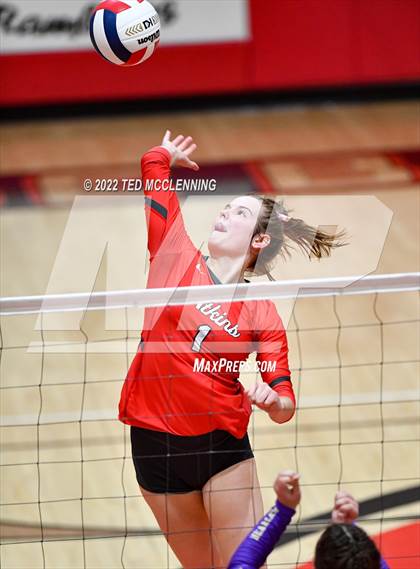 Thumbnail 2 in Atkins vs. Booneville (AAA 3A State Playoff 1st round) photogallery.