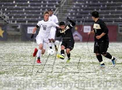 Thumbnail 1 in Palmer Ridge vs. Battle Mountain (CHSAA 4A Final) photogallery.