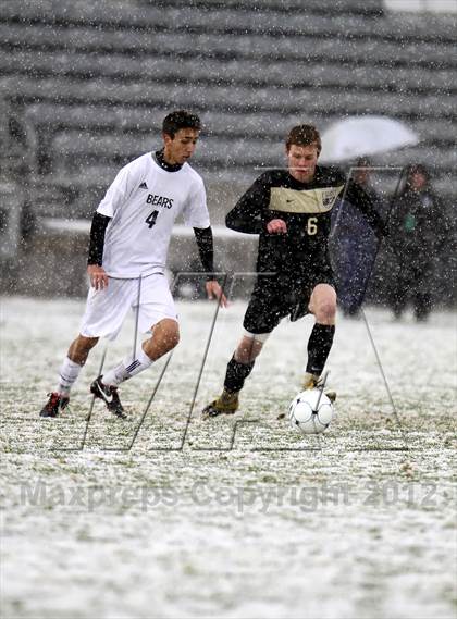 Thumbnail 1 in Palmer Ridge vs. Battle Mountain (CHSAA 4A Final) photogallery.