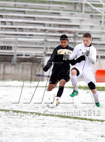 Thumbnail 1 in Palmer Ridge vs. Battle Mountain (CHSAA 4A Final) photogallery.