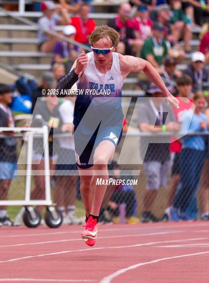 Thumbnail 2 in CHSAA State Championships (400m Finals) photogallery.