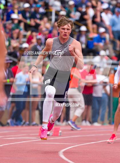 Thumbnail 3 in CHSAA State Championships (400m Finals) photogallery.
