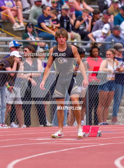 Thumbnail 1 in CHSAA State Championships (400m Finals) photogallery.