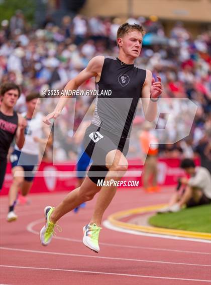 Thumbnail 2 in CHSAA State Championships (400m Finals) photogallery.