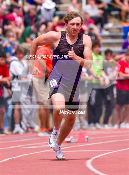 Thumbnail 1 in CHSAA State Championships (400m Finals) photogallery.