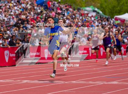 Thumbnail 3 in CHSAA State Championships (400m Finals) photogallery.