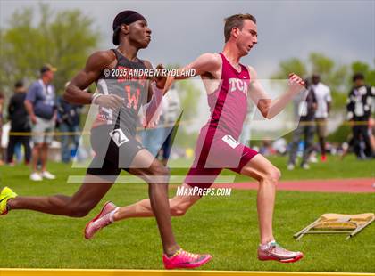 Thumbnail 1 in CHSAA State Championships (400m Finals) photogallery.