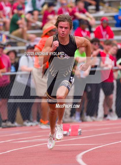 Thumbnail 2 in CHSAA State Championships (400m Finals) photogallery.