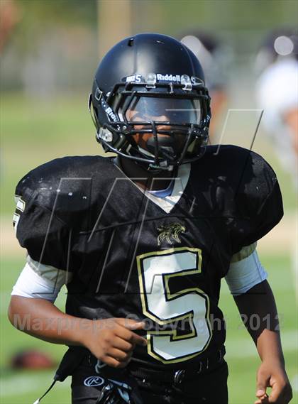 Thumbnail 3 in Arroyo Valley vs Fontana  photogallery.