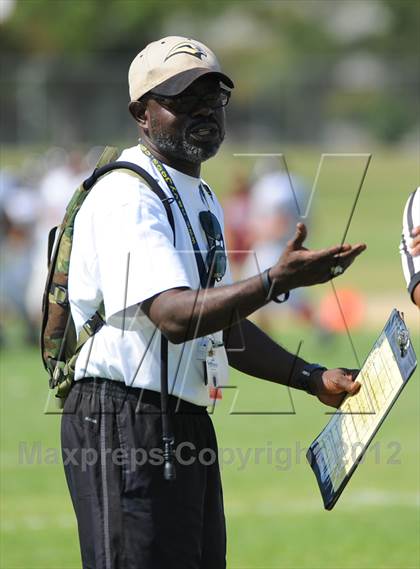 Thumbnail 3 in Arroyo Valley vs Fontana  photogallery.