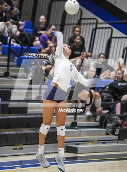 Thumbnail 1 in Pinnacle vs Corona del Sol (House of Payne Tournament) photogallery.