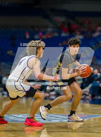 Thumbnail 2 in Benjamin vs Jayton (UIL 1A Basketball Final) photogallery.