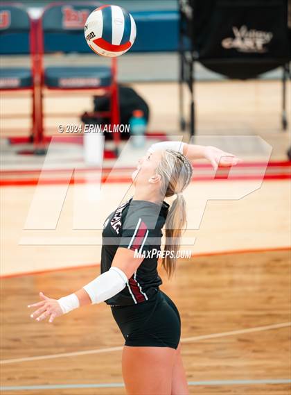 Thumbnail 1 in Hartselle @ James Clemens photogallery.