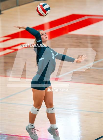 Thumbnail 1 in Hartselle @ James Clemens photogallery.