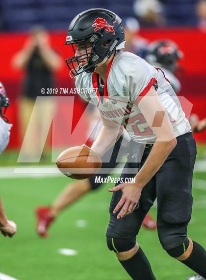 Thumbnail 2 in Franklin County vs Rushville @ Lucas Oil Stadium photogallery.