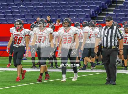 Thumbnail 3 in Franklin County vs Rushville @ Lucas Oil Stadium photogallery.