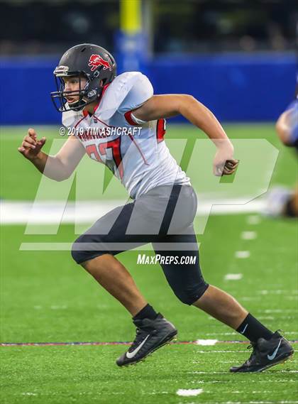 Thumbnail 1 in Franklin County vs Rushville @ Lucas Oil Stadium photogallery.