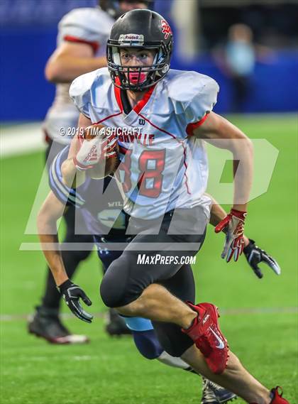 Thumbnail 2 in Franklin County vs Rushville @ Lucas Oil Stadium photogallery.