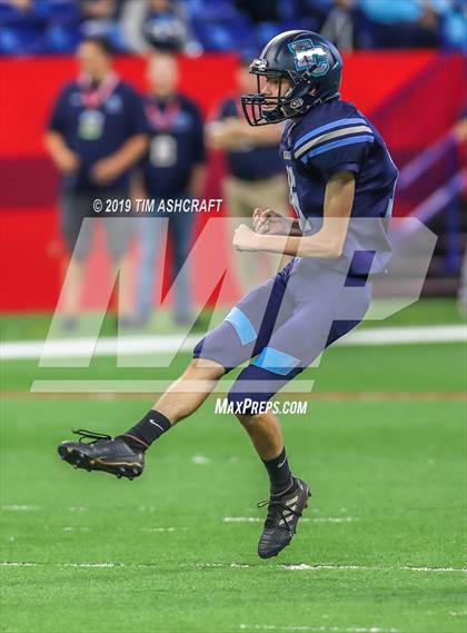 Thumbnail 1 in Franklin County vs Rushville @ Lucas Oil Stadium photogallery.