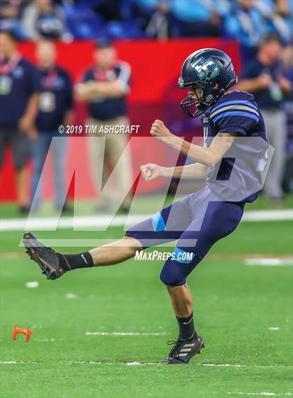 Thumbnail 3 in Franklin County vs Rushville @ Lucas Oil Stadium photogallery.