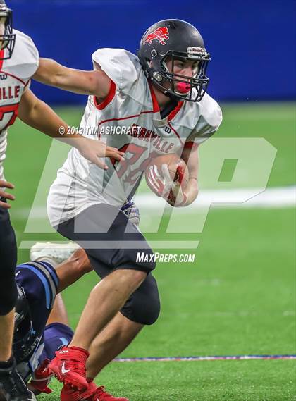 Thumbnail 1 in Franklin County vs Rushville @ Lucas Oil Stadium photogallery.