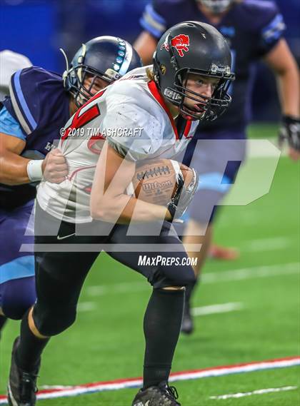 Thumbnail 2 in Franklin County vs Rushville @ Lucas Oil Stadium photogallery.
