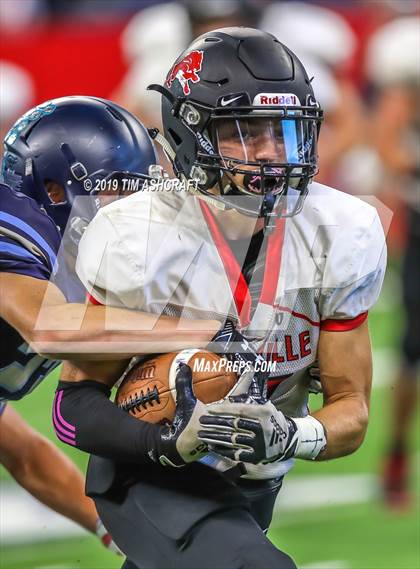 Thumbnail 3 in Franklin County vs Rushville @ Lucas Oil Stadium photogallery.