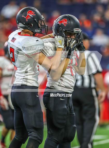 Thumbnail 2 in Franklin County vs Rushville @ Lucas Oil Stadium photogallery.