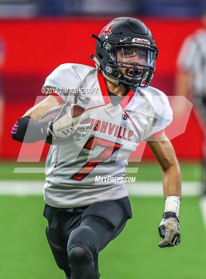 Thumbnail 3 in Franklin County vs Rushville @ Lucas Oil Stadium photogallery.