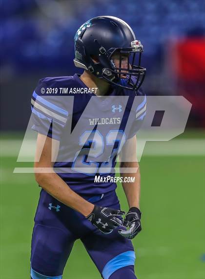 Thumbnail 3 in Franklin County vs Rushville @ Lucas Oil Stadium photogallery.
