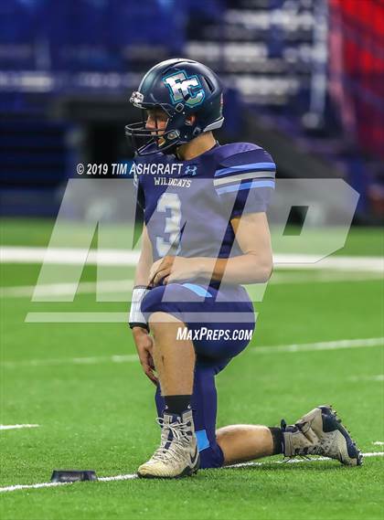 Thumbnail 1 in Franklin County vs Rushville @ Lucas Oil Stadium photogallery.