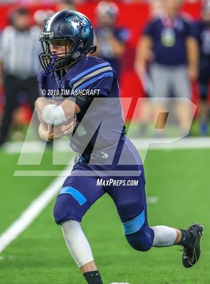 Thumbnail 2 in Franklin County vs Rushville @ Lucas Oil Stadium photogallery.