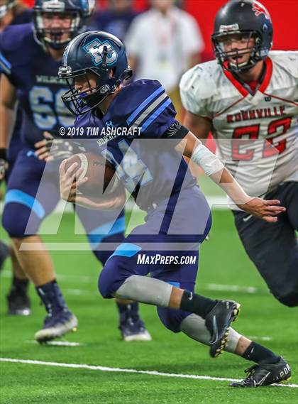 Thumbnail 1 in Franklin County vs Rushville @ Lucas Oil Stadium photogallery.