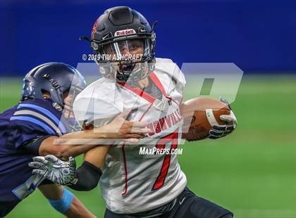 Thumbnail 1 in Franklin County vs Rushville @ Lucas Oil Stadium photogallery.