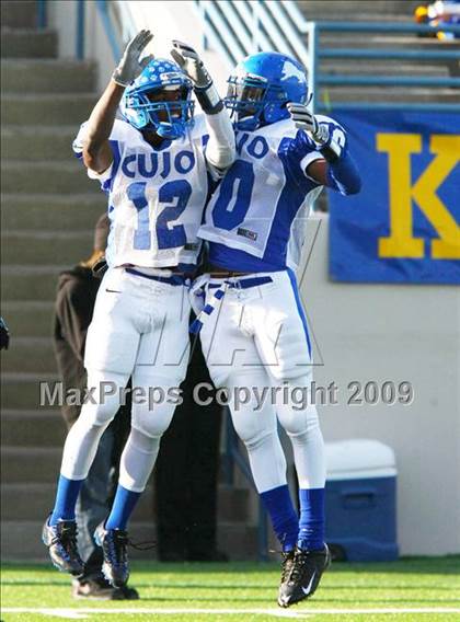 Thumbnail 3 in Tyler vs. Klein (Texas 5A Region 1 Division 2 Final) photogallery.