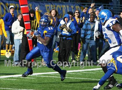 Thumbnail 3 in Tyler vs. Klein (Texas 5A Region 1 Division 2 Final) photogallery.