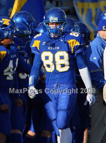 Thumbnail 2 in Tyler vs. Klein (Texas 5A Region 1 Division 2 Final) photogallery.