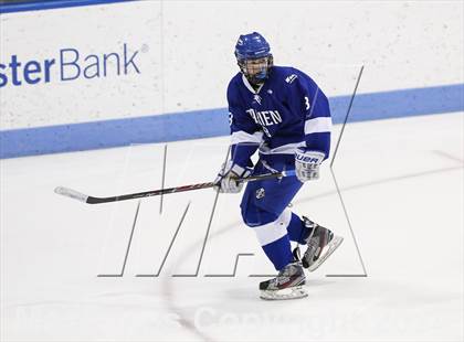 Thumbnail 3 in Fairfield Prep vs. Darien (CIAC Division I Final) photogallery.